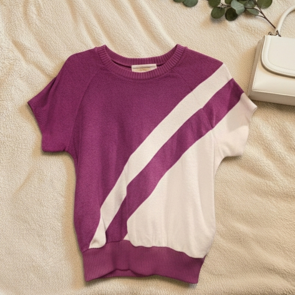 *Vintage Sheridan Purple and White Short Sleeve Sweater